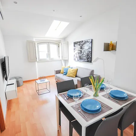 Renthas Atico Picasso Apartment Malaga